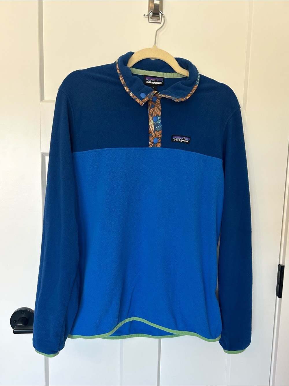 Patagonia Synchilla Snap-T Pullover Blue Floral Trim Fleece S